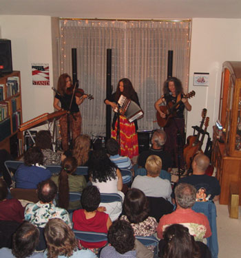 File:MBansheeR Jgig.jpg